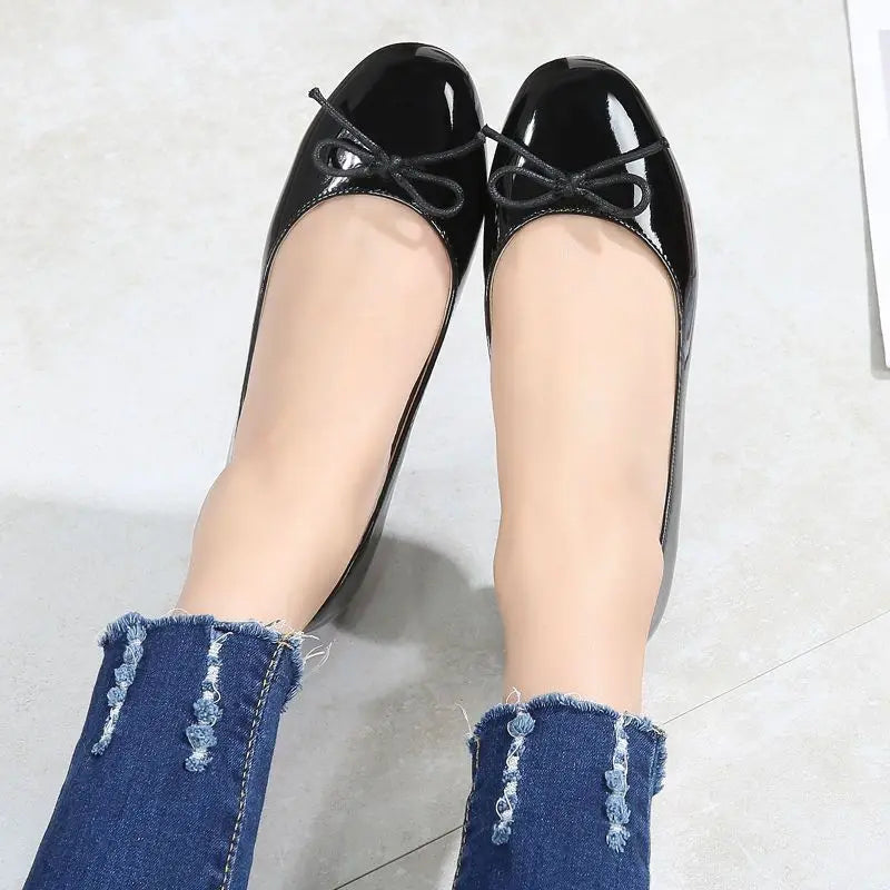 Spring New Round Toe Burgundy Cherry Red Ballet Shoes High Low Heel Bow Pumps Low Top Flat Patent Leather Small Red Shoes