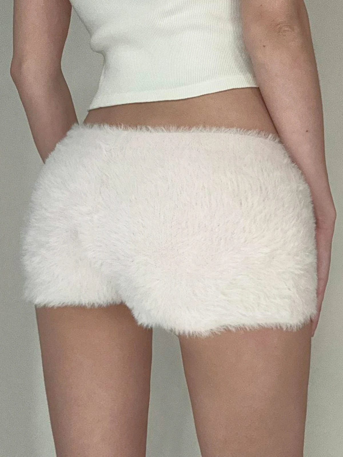 Exquisite Faux Fur Soft Simple New ��s Short Warm Fluffy Mini Pants