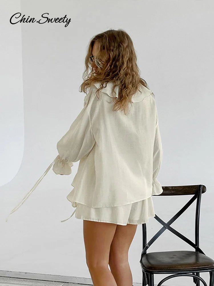 Loose Ruffles Shorts Set for 2 Pieces V Neck Hollow Out Shirts Wide Leg Short Pants Spring Summer Lady White Suit