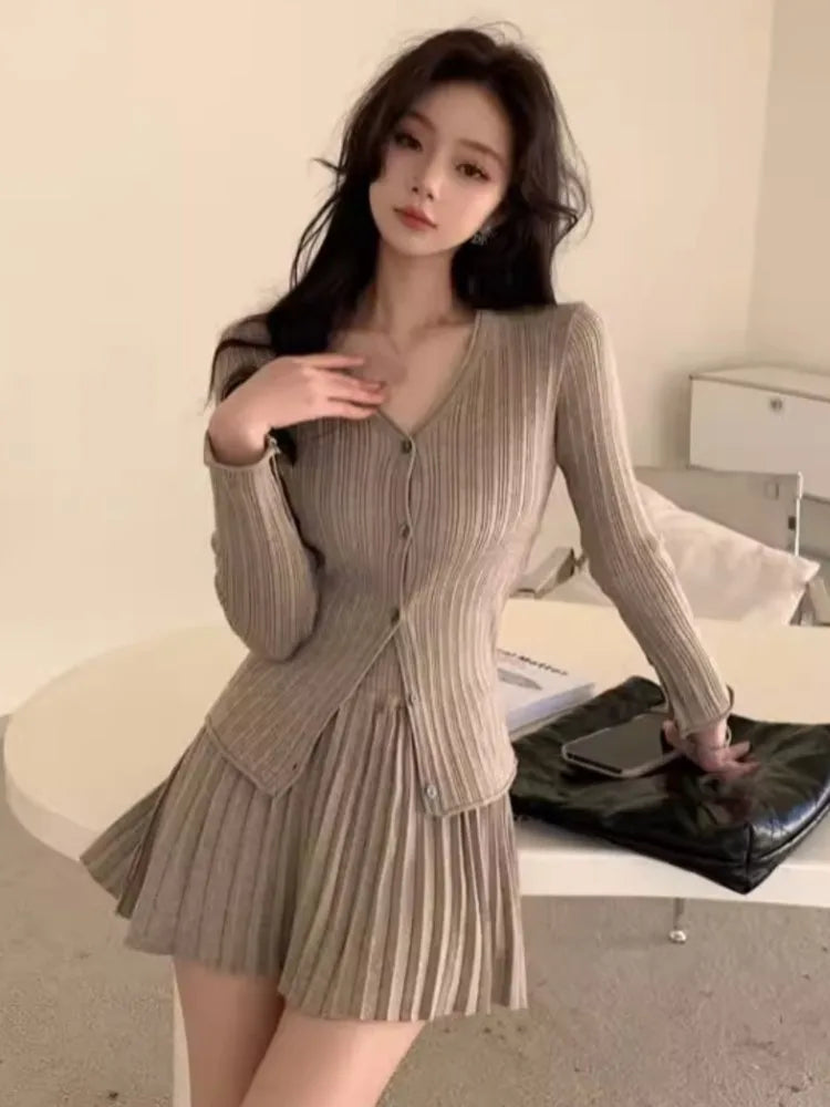 Autumn Y2k Knitted 2-piece Skirt Set Single Breasted V-neck Cardigan Pleated Mini Skirt Korean Suit Knitting Outfits