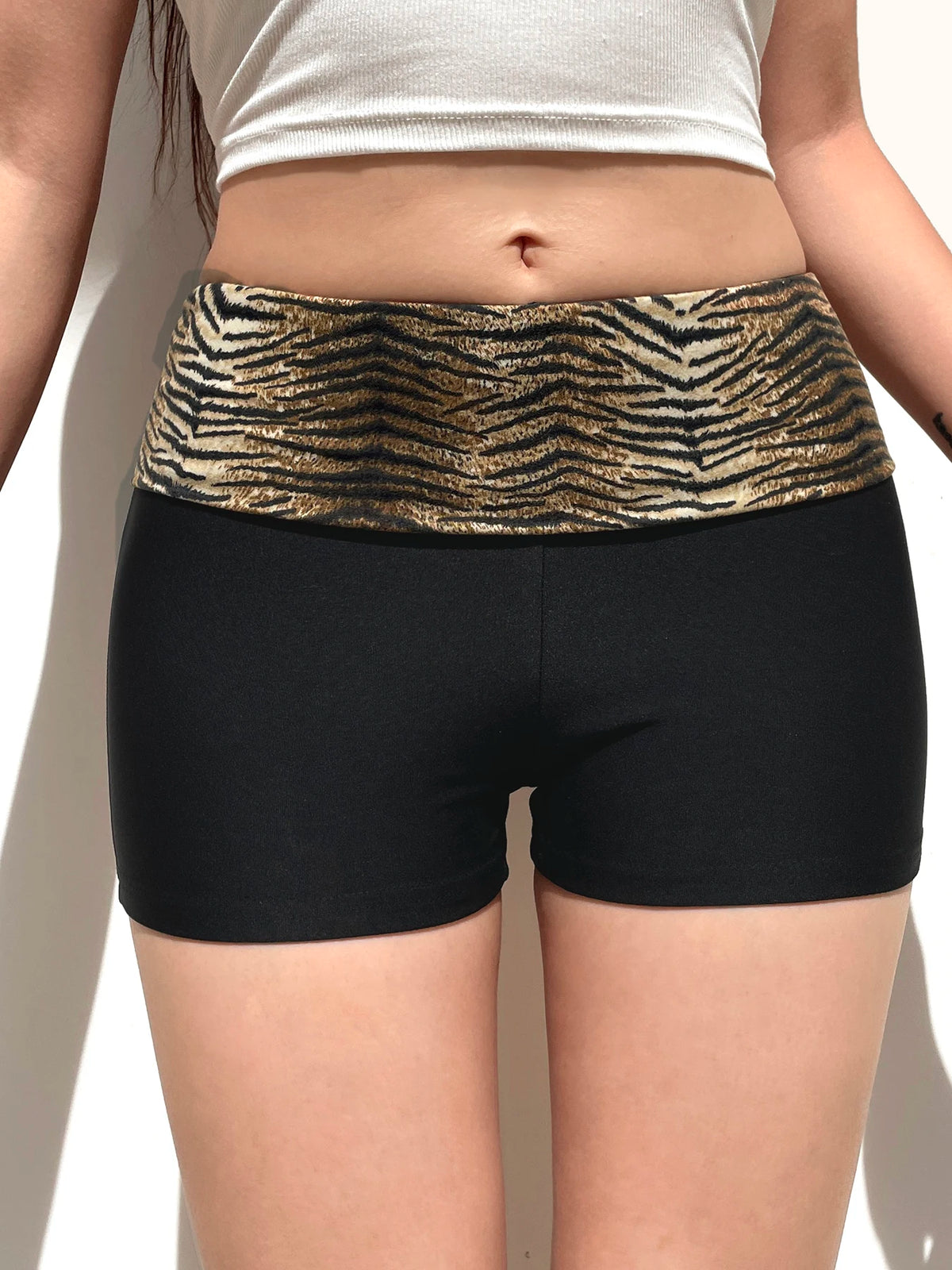 Contrast Animal Stripe Waist Slim Black Shorts for Summer Skinny Hot Short Pants Rave Baddie Outfits