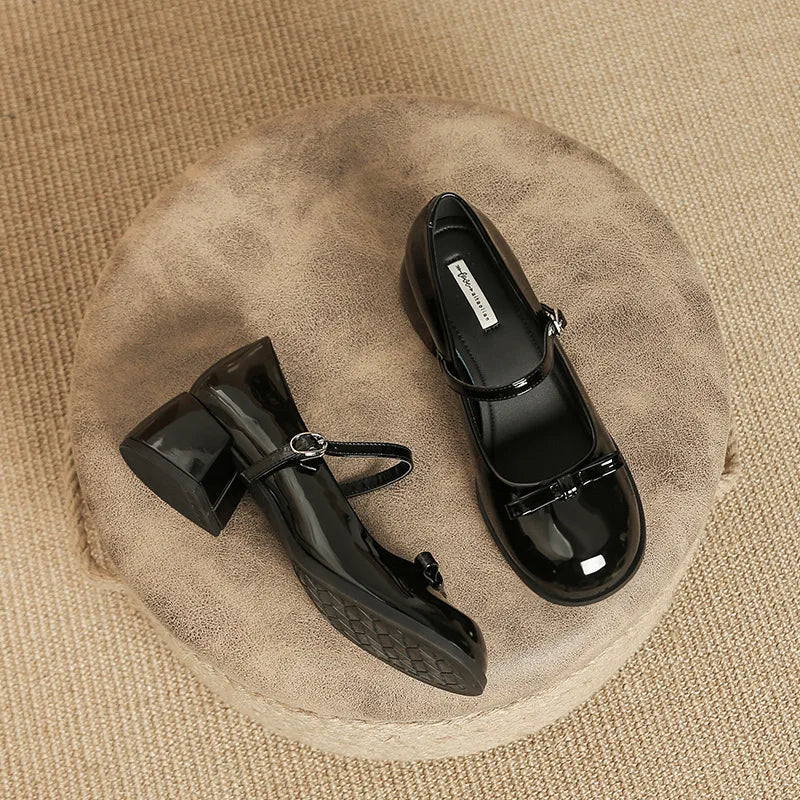 Patented Leather Mary Jane Shoes Retro Thick Heel Round Toe Shoes New One Line Buckle Lace Up Single Shoe
