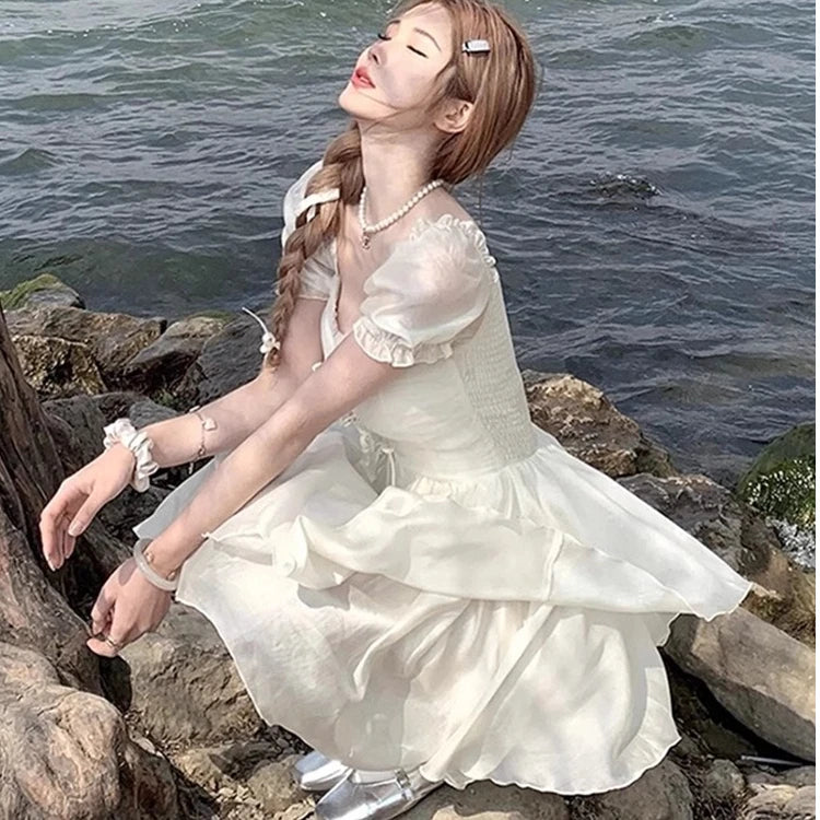 French First Love Pink Heart Neck Bubble Sleeve Dress for Summer New Princess Beach Resort Beach Skirt