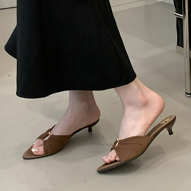 Pleated Silk Hollow Out Metal Buckle Slippers Sandal Summer Pointed Toe Low Thin Heels Beach Party Female Shoes