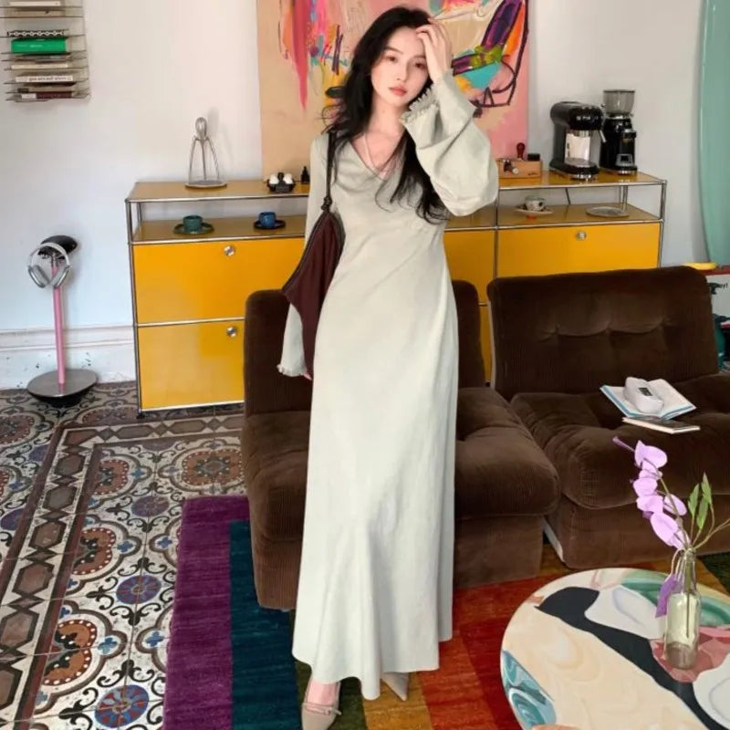 Midi Dresses for Vneck Flare Sleeves Slim Waist Autumn New Evening Party Dress Wedding Prom Robe Vestidos