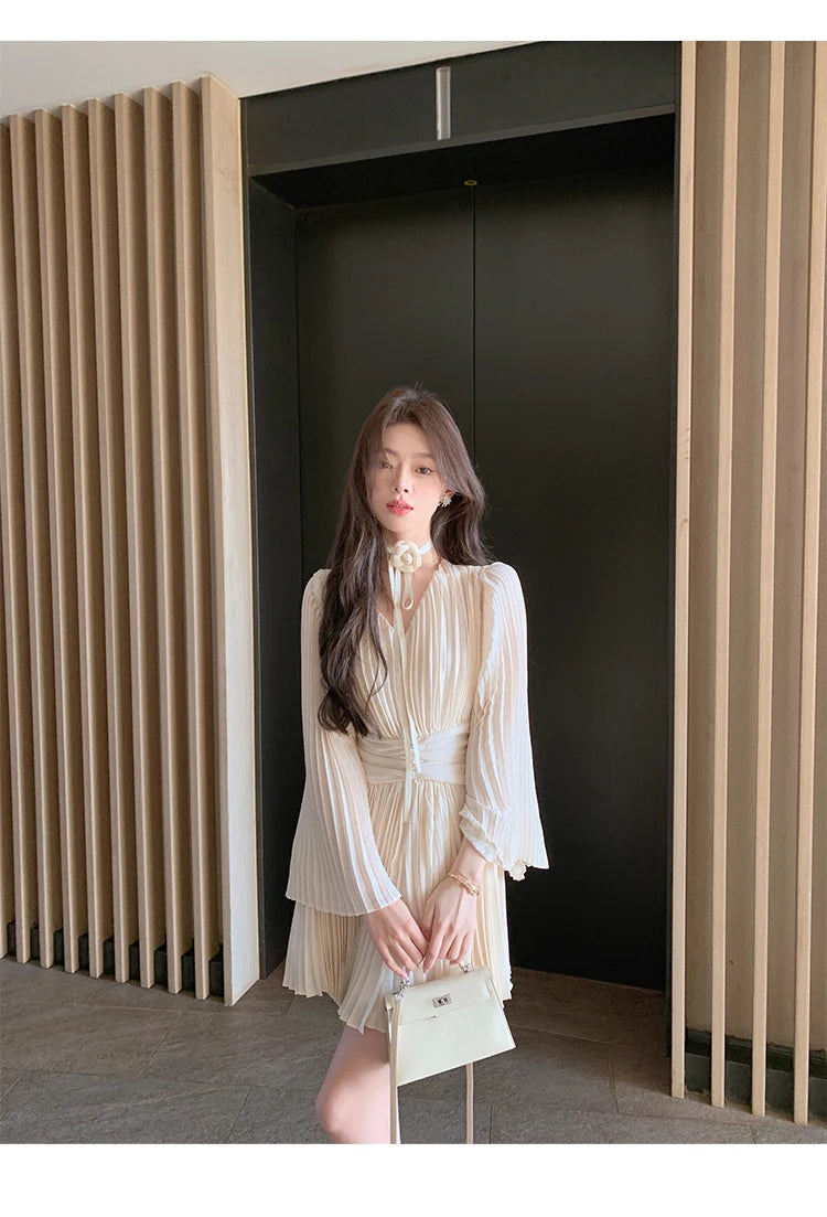 Vneck Flare Sleeve Aline Mini Dress Pleated Chiffon Temperament Birthday Prom Femme Vestido Mujer New Autumn