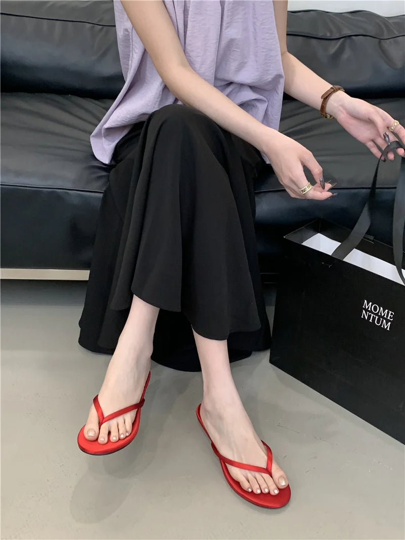 Summer New Brand Slipper Narrow Band Slides Outdoor Dress Flat Heel Vacation Sandal