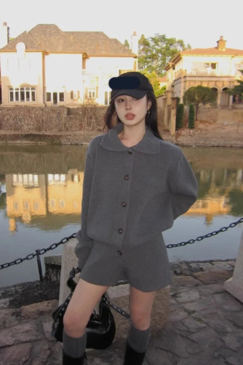 Sweet Hot Girl Suit Autumn/winter Sweater Peter Pan Collar Knitted Cardigan High Waist Shorts Twopiece Set