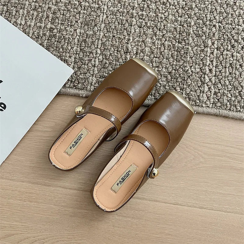 New Leather Low Heel Slipon Muller Shoes Soft Sole Shoes Outdoor Walking Woman Single Shoes