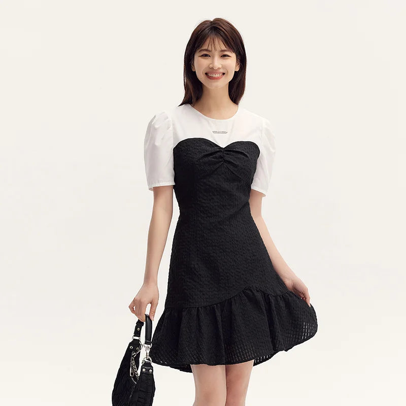 Color Block Little Black Dress and Commute Summer New Gentle Texture Playful Mermaid Hem Short Skirt