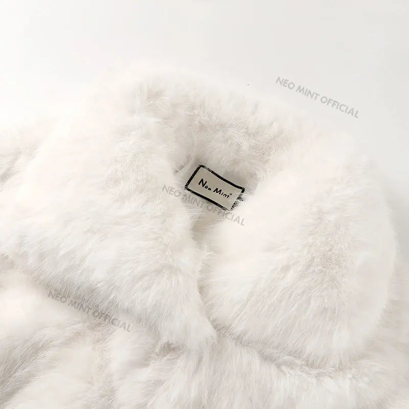 Street Furry Collar Faux Fur Coat Winter Hot Snow White Mountain Fluffy Fox Fur Jacket