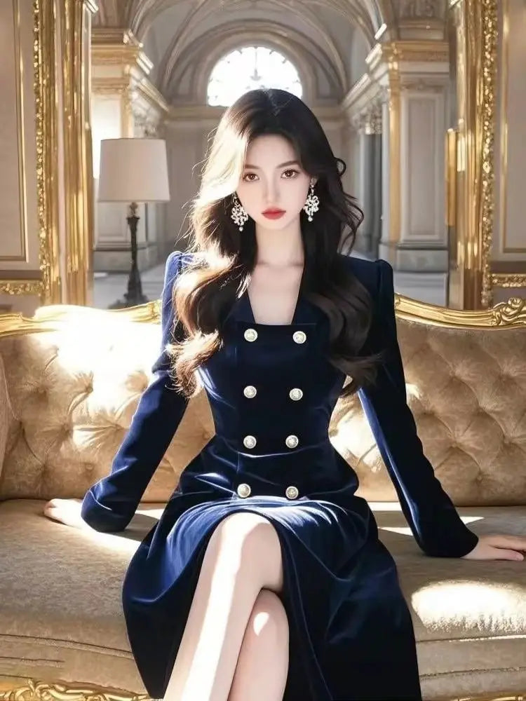 Autumn/winter New French Hepburn Style Blue Velvet Dress for Formal Occasions High End Waist Cinched Slim Maxi Dresses