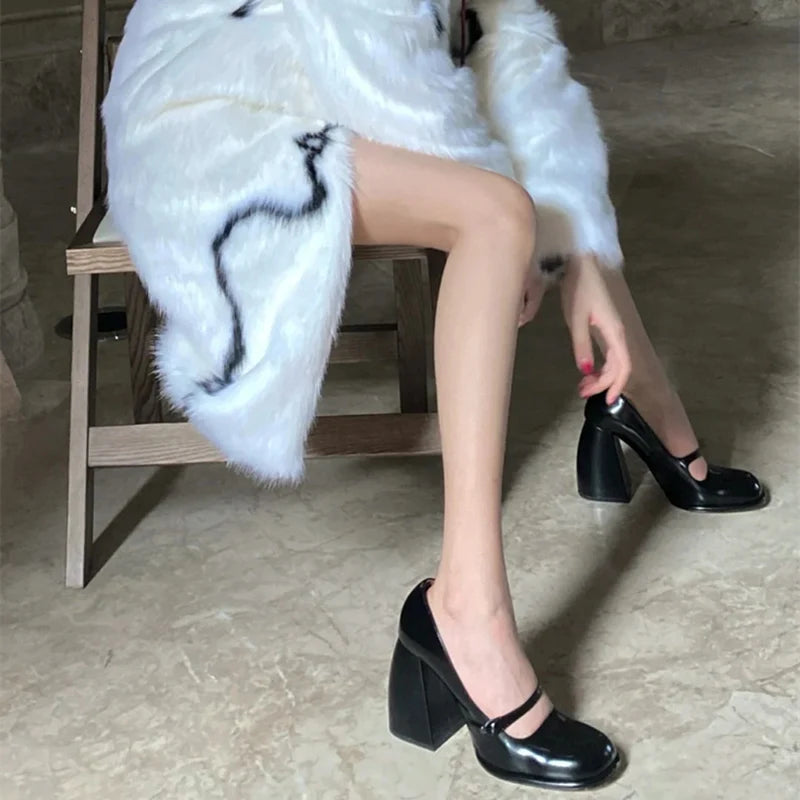 New Round Toe Mary Jane Shoes Retro Buckle High Heels Dress Shoes Party Thick Soled Pumps Zapatos De Mujer