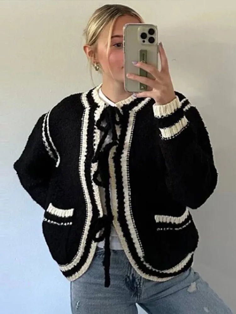 Knitted Lace Up Cardigan Winter Loose Contrast Color O-neck Pockets Sweaters Female Warm Knitwear