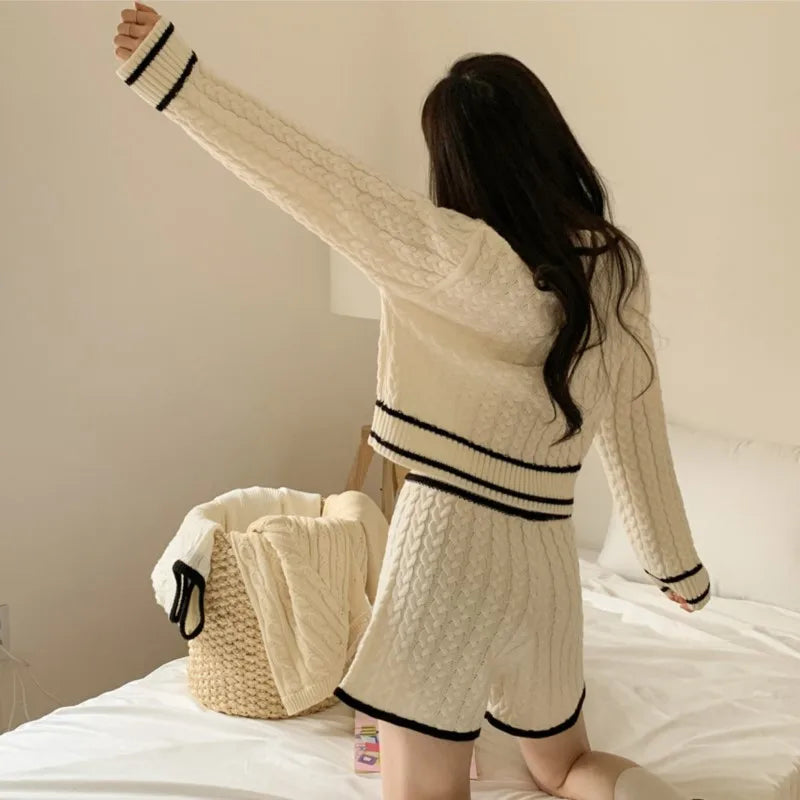 Autumn New Korean Knitted Two-piece Shorts Set V-neck Pullover Crop Top Shorts Pants Suit Female Clothing
