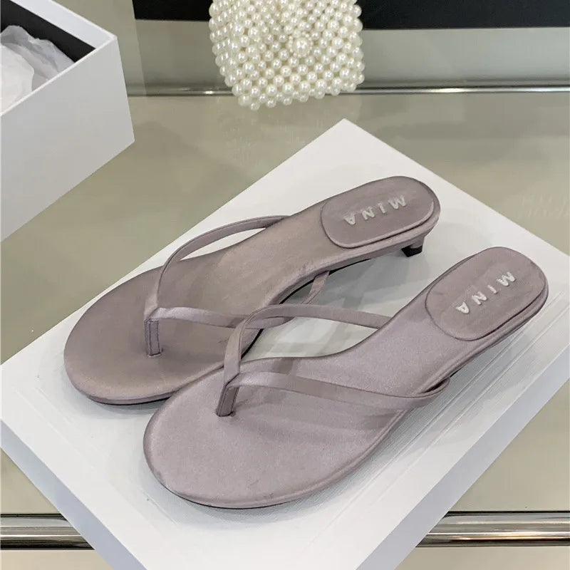 Summer New Brand Slipper Narrow Band Slides Outdoor Dress Flat Heel Vacation Sandal