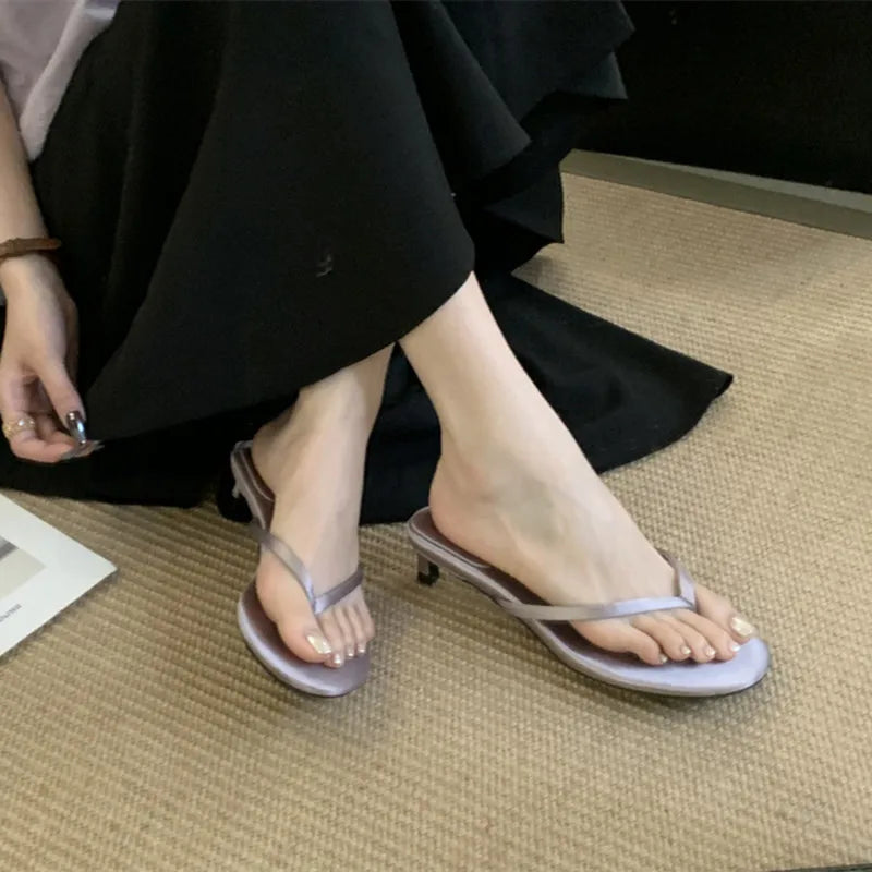 Summer New Brand Slipper Narrow Band Slides Outdoor Dress Flat Heel Vacation Sandal