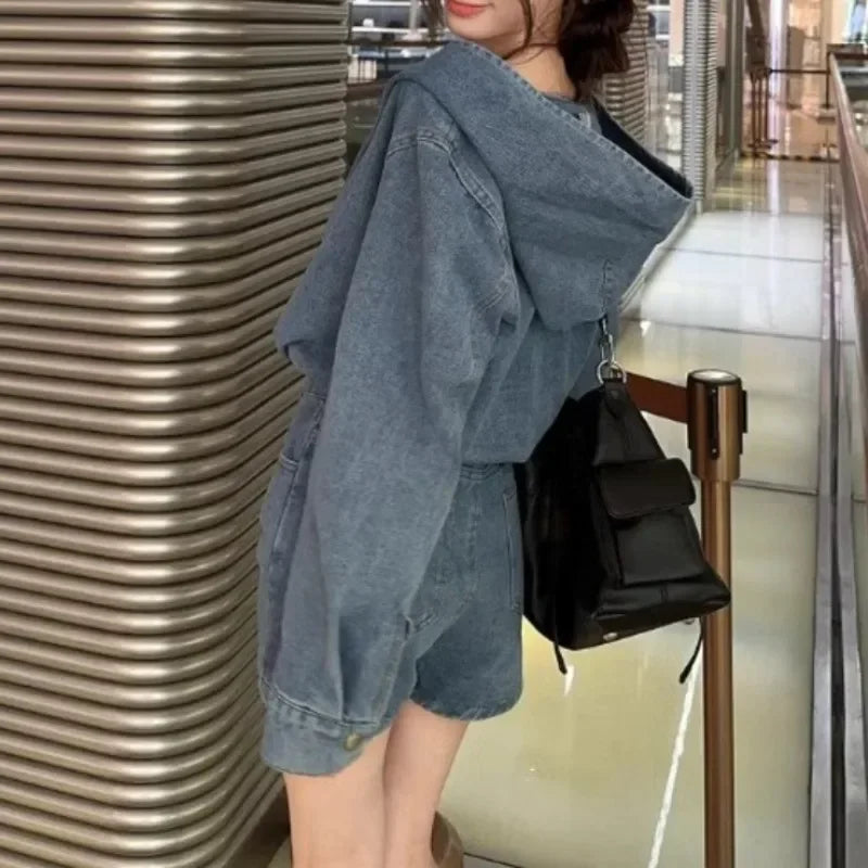 Winter New American Distressed Washed Loose Denim Hooded Longsleeved Tshirt + Straight Shorts Twopiece Suit