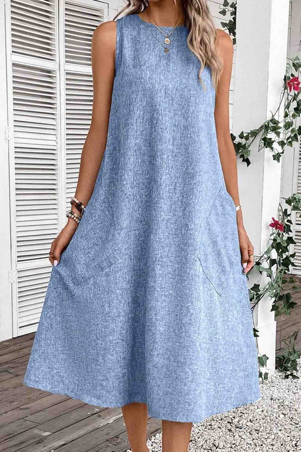 Sleeveless Pocket Midi Dress