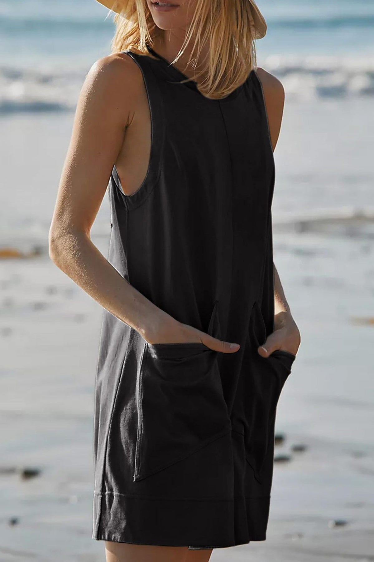 Front With Pockets Sleeveless Rompers