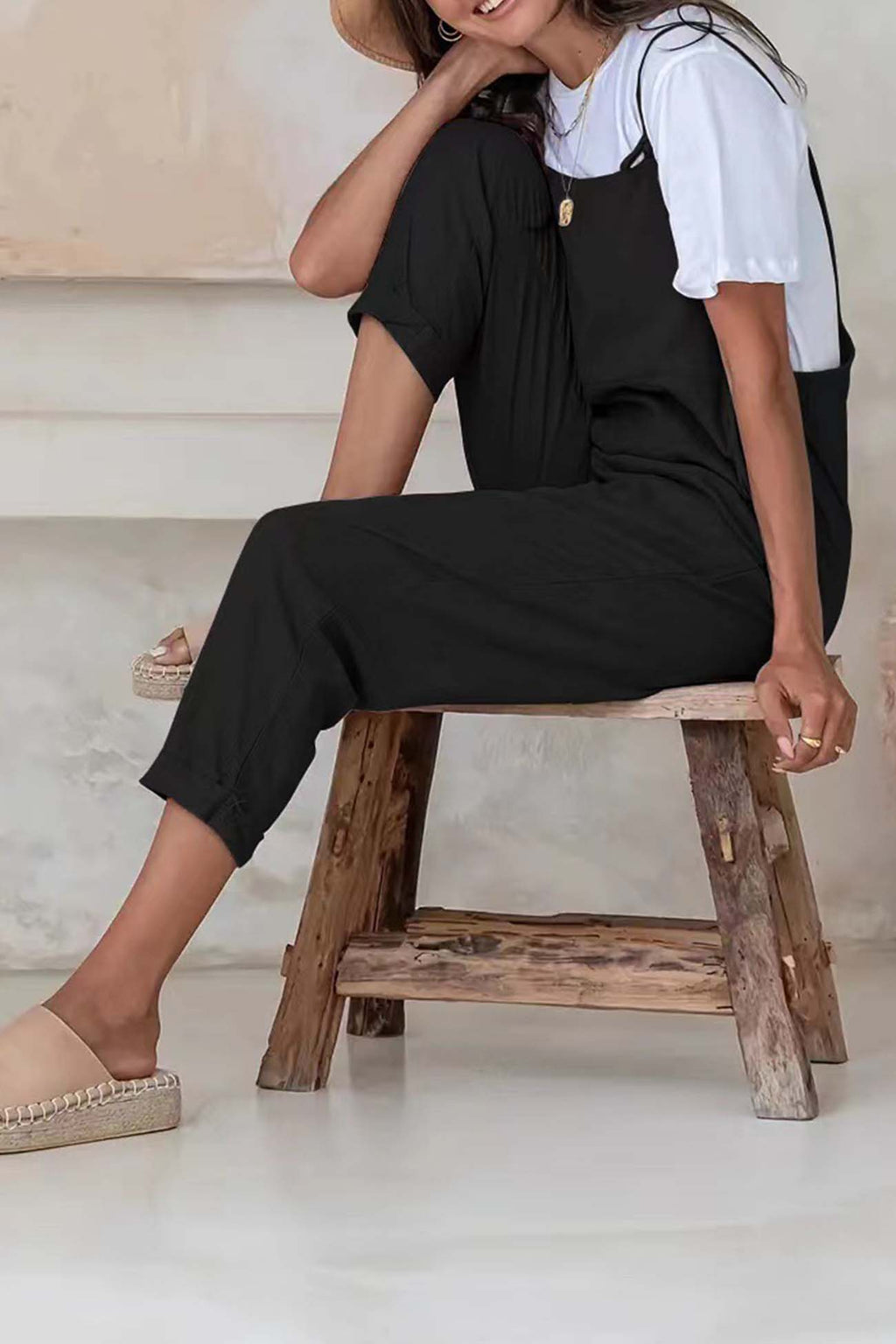 Color Pocket Strappy Jumpsuits