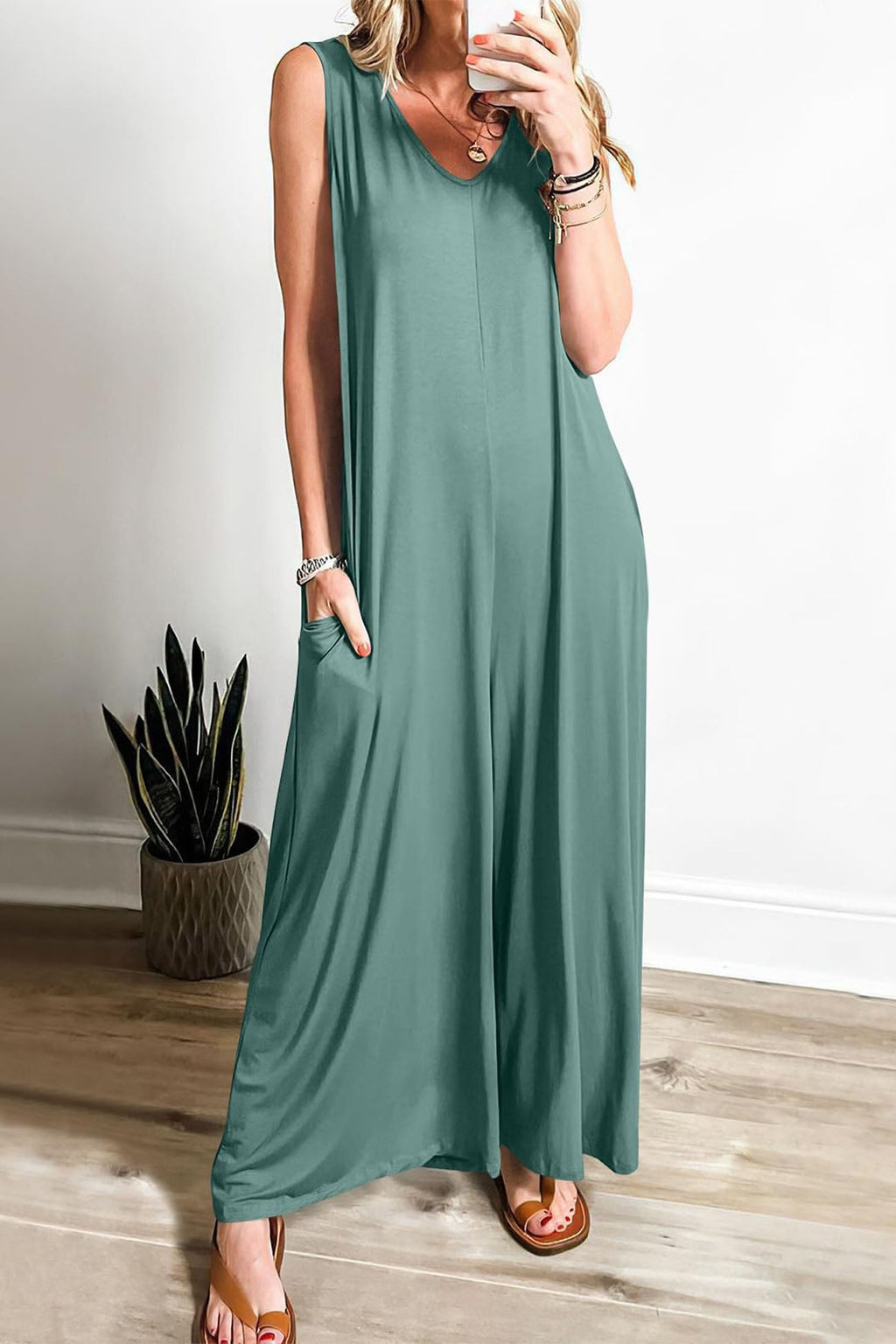 V Neck Pocket Wide Leg Jumpsuits