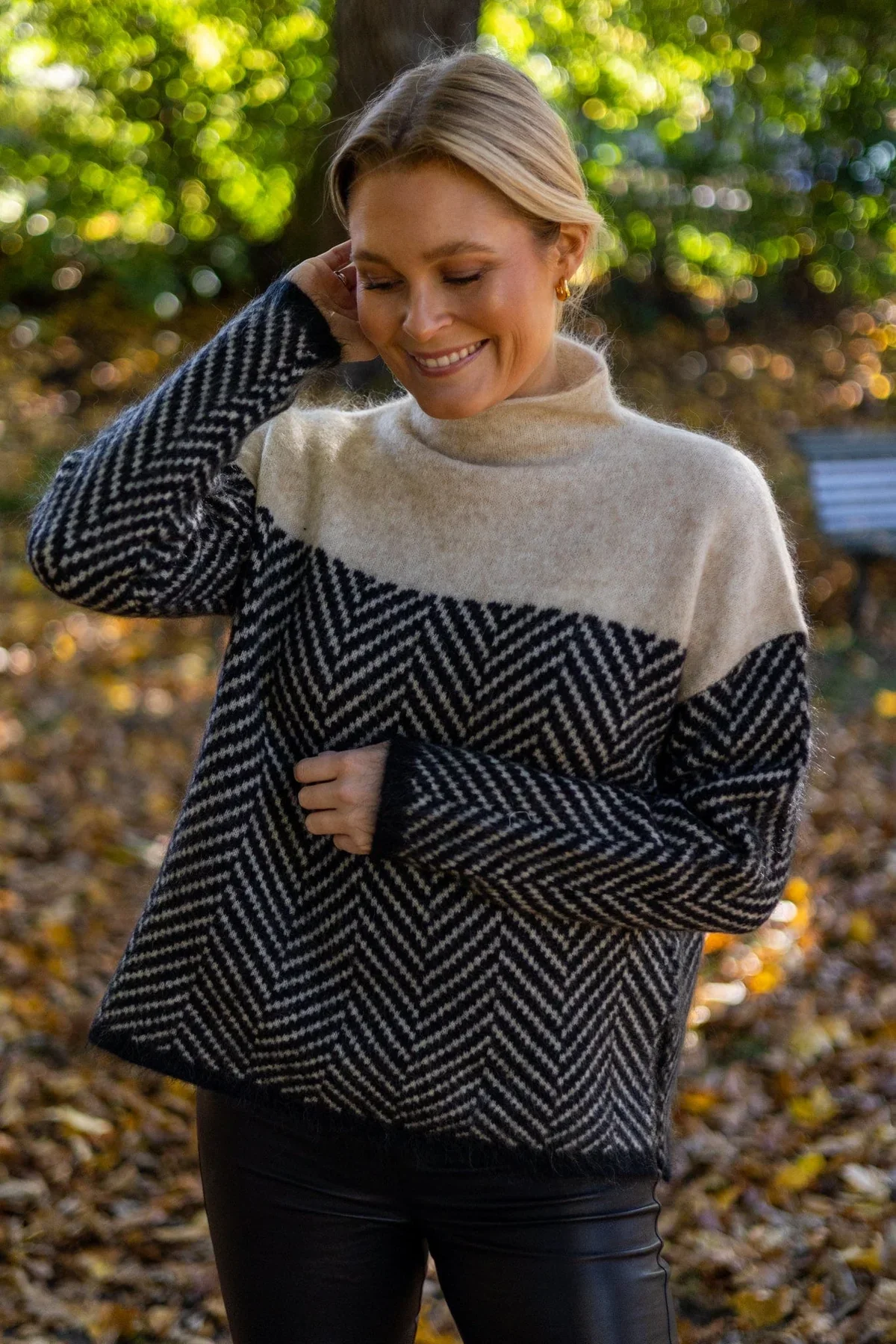 Soft Cashmere Turtleneck Sweater