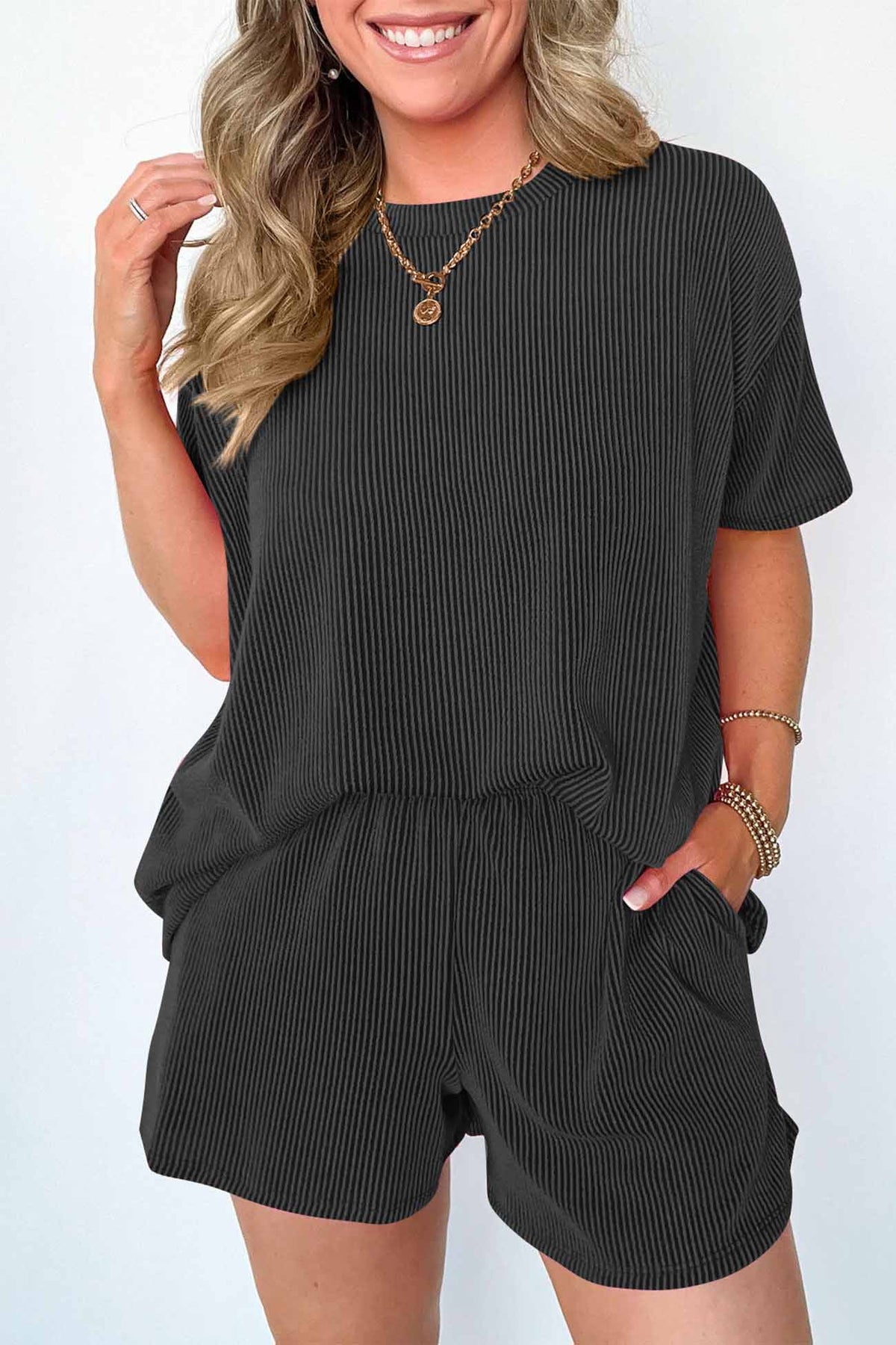 Wavy Stripe Short Sleeve Shorts Two-piece Set
