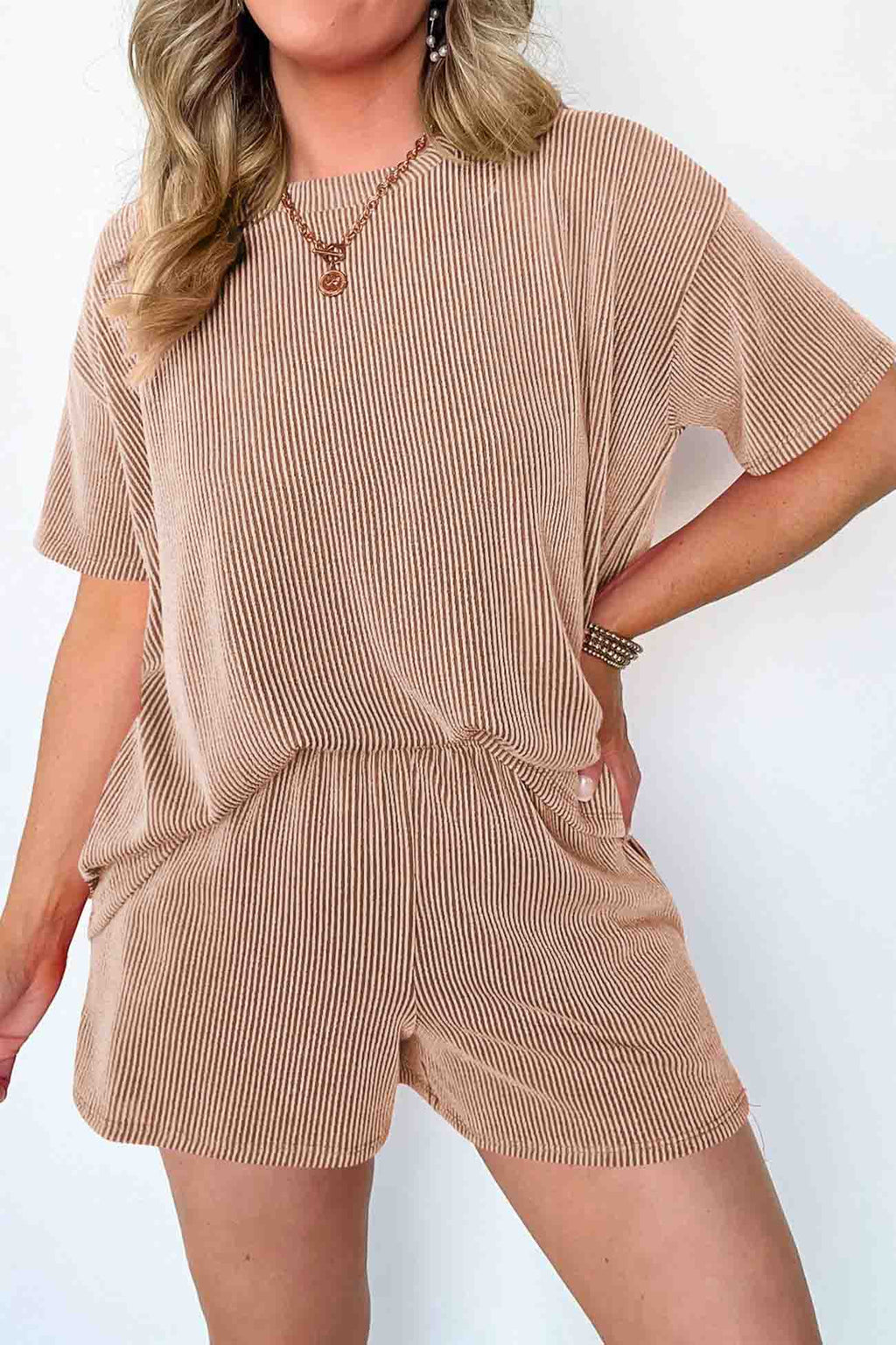 Wavy Stripe Short Sleeve Shorts Two-piece Set