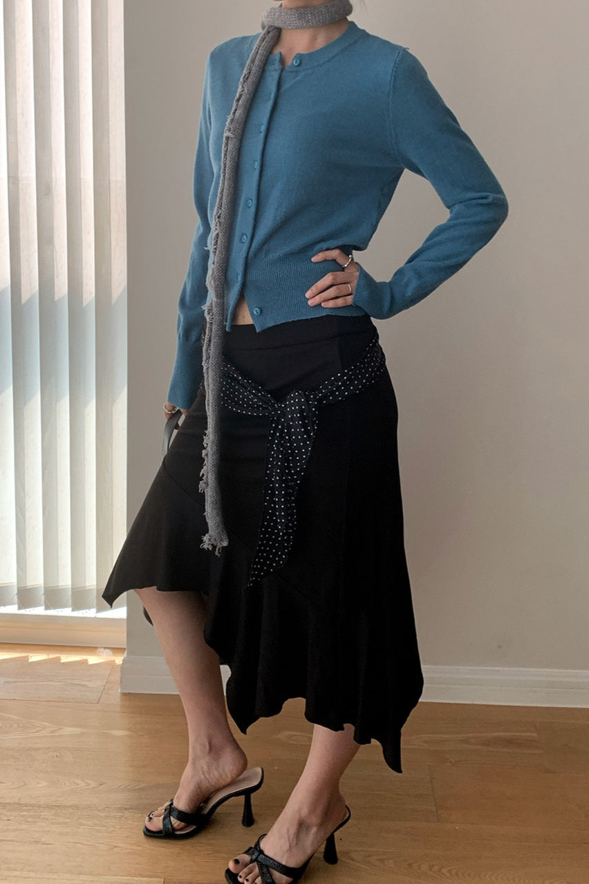 Slim-fit Round-neck Knit Cardigan