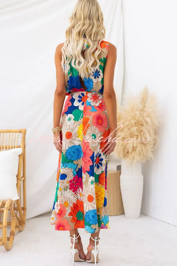 Land of Beauty Print Halter Neck Elastic Waist Party Maxi Dress