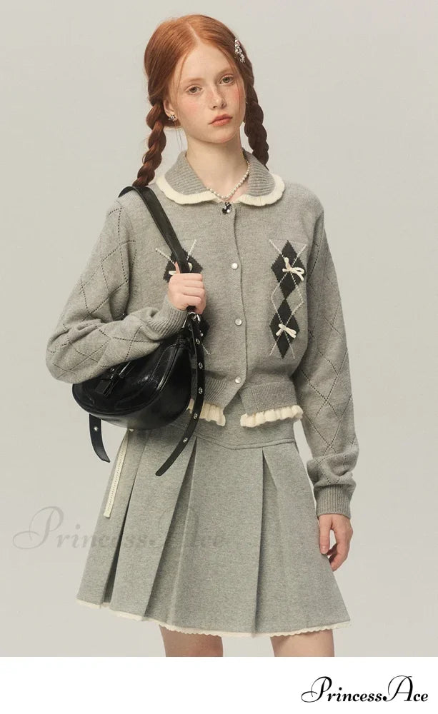 Argyle Collar Stylish Buttoned Knitted Cardigan