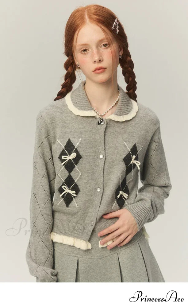 Argyle Collar Stylish Buttoned Knitted Cardigan