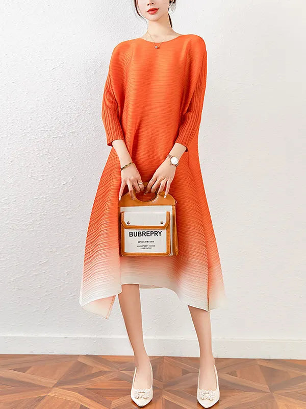 Original Long Sleeves Loose Pleated Gradient Round-neck Midi Dresses
