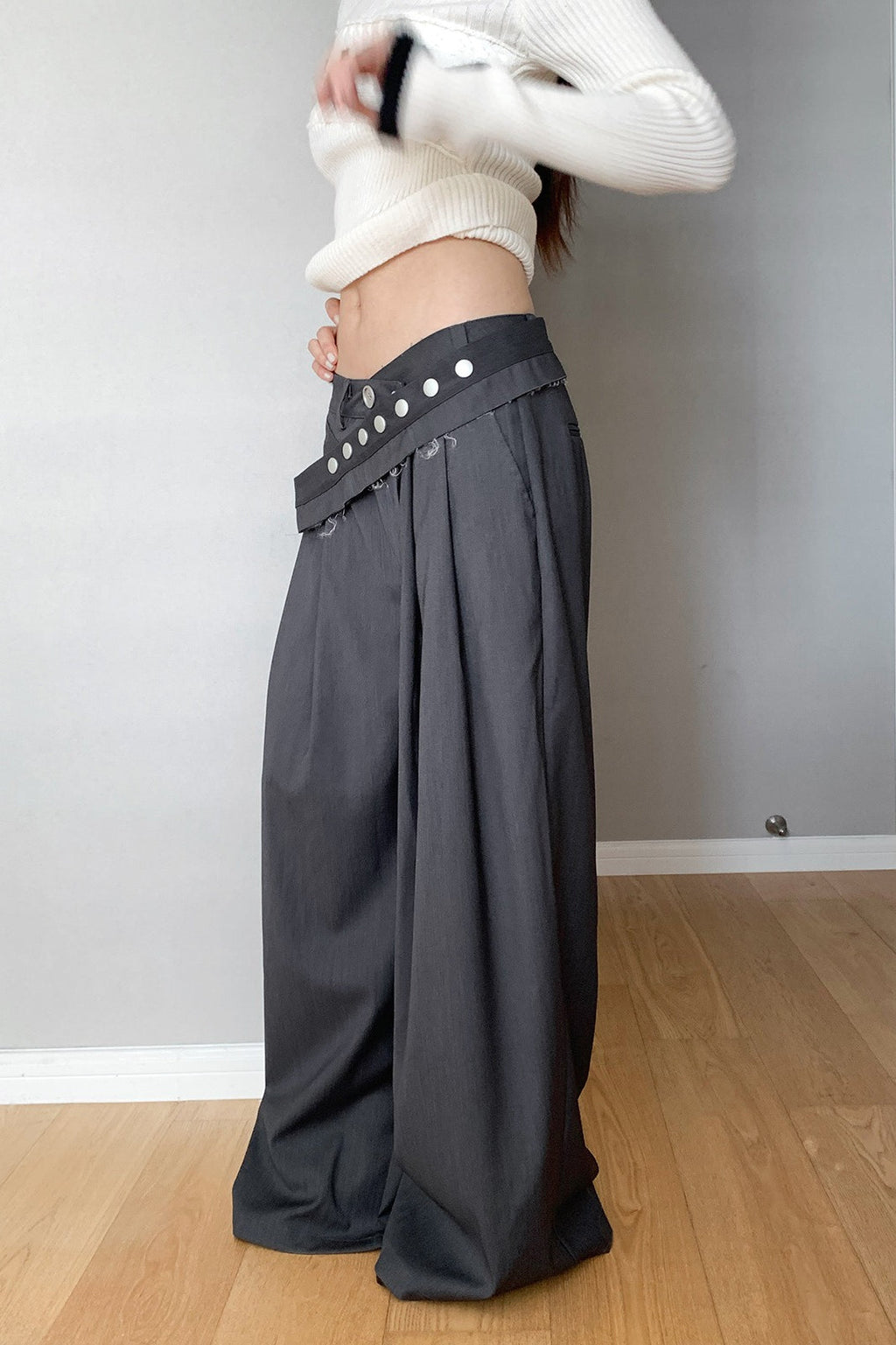 Wide-leg Straight-leg Pants