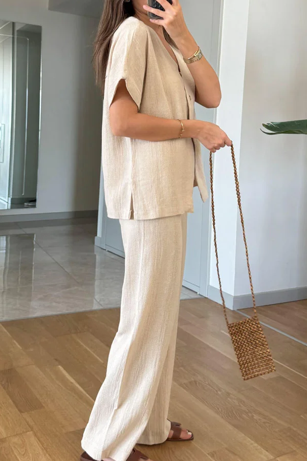 V-neck Short Sleeves & Pants Two-piece Set