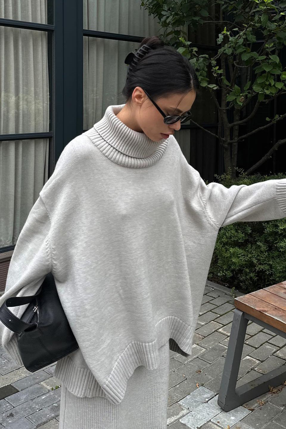 Minimalist Turtleneck Oversized Sweater