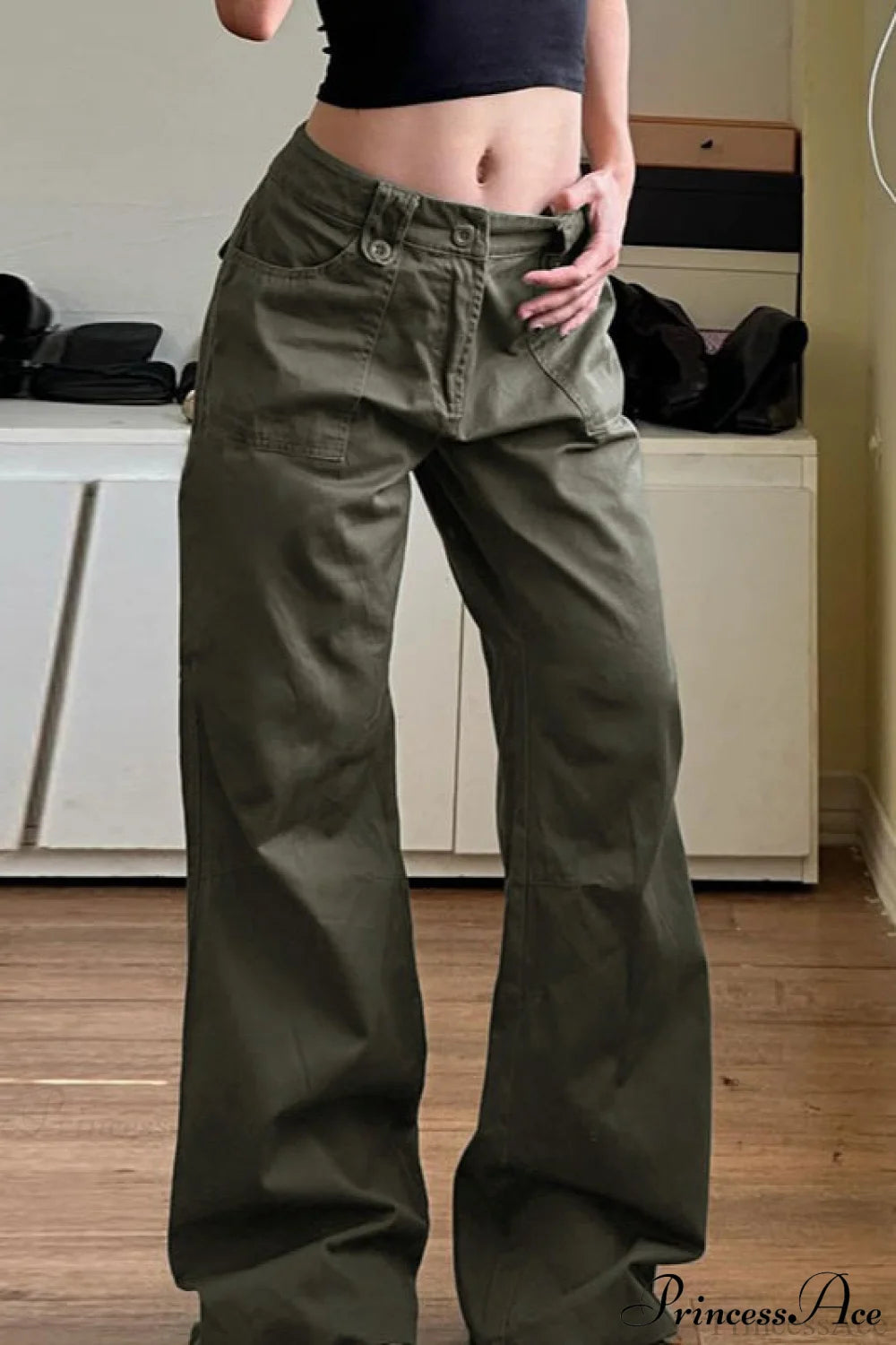 Parachute Wide-leg Cargo Pants