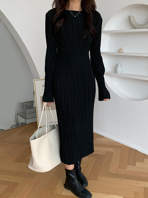 Simple Long Sleeves Black Split-joint Elasticity Waist Pleated Midi Dress