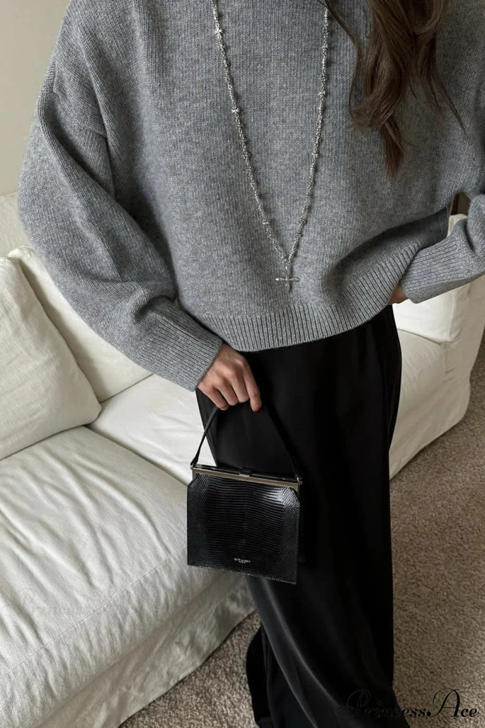 Crew Neck Thick Short Sweater