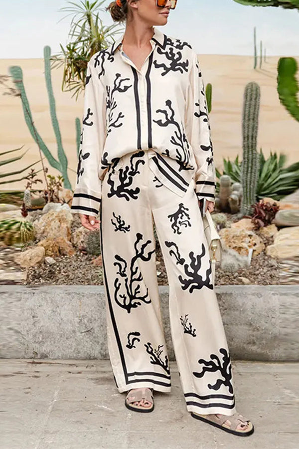 Light and Comfortable Satin Unique Print Elastic Waist Pocketed Wide Leg Pants