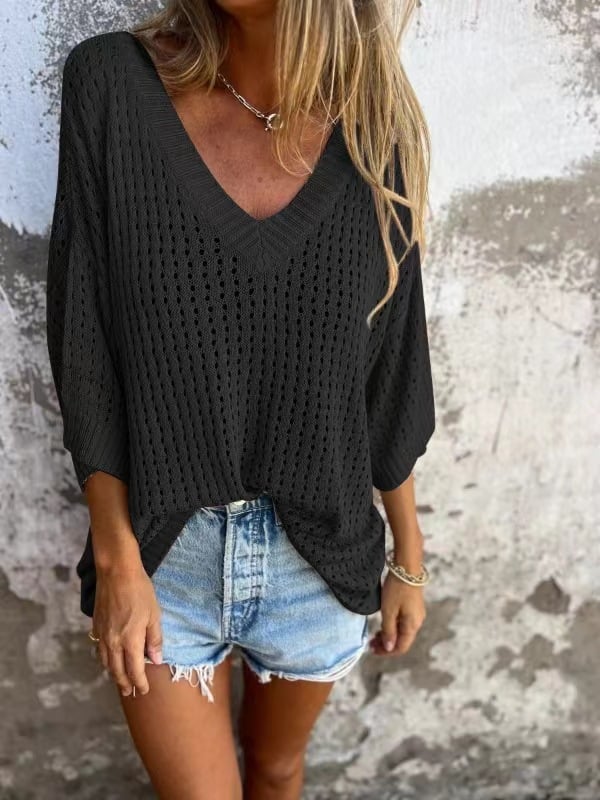 Marigold - V-neck Crochet Sweater