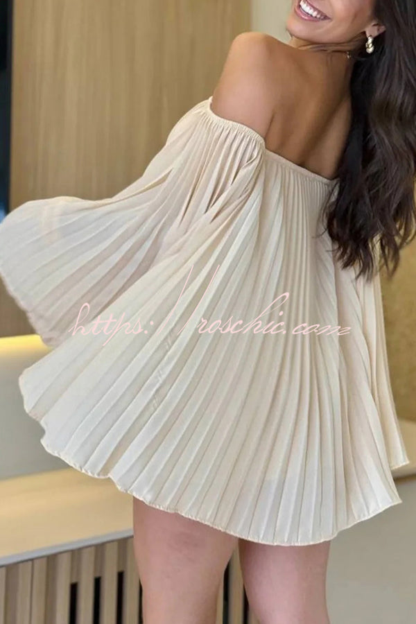 Off-the-shoulder Pleated Loose Top and Elastic Waist Shorts Set