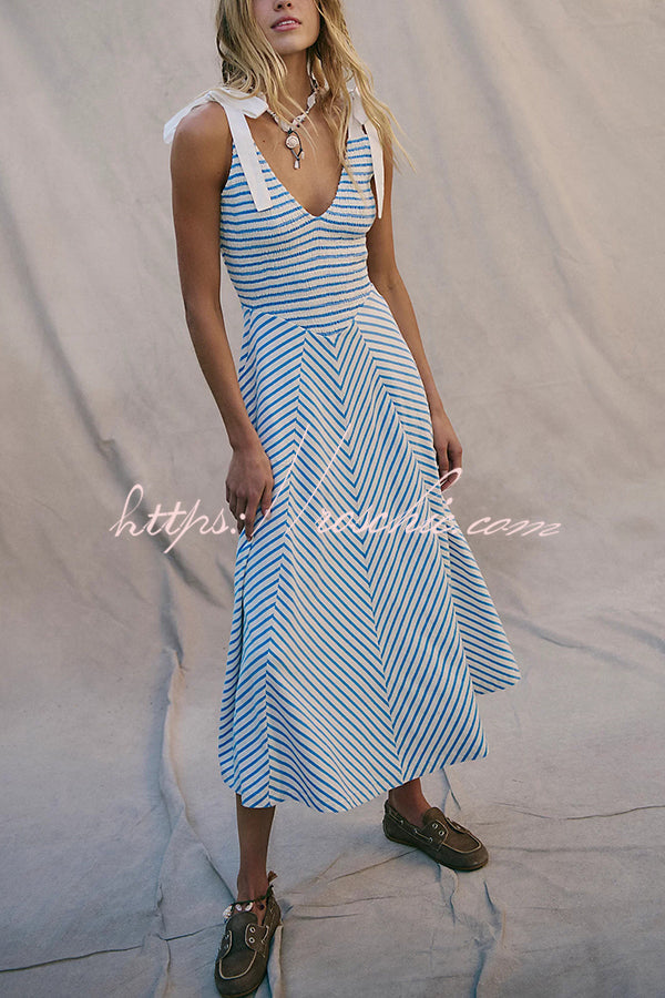 Striped Print V-neck Lace-up Backless Holiday Midi Dress