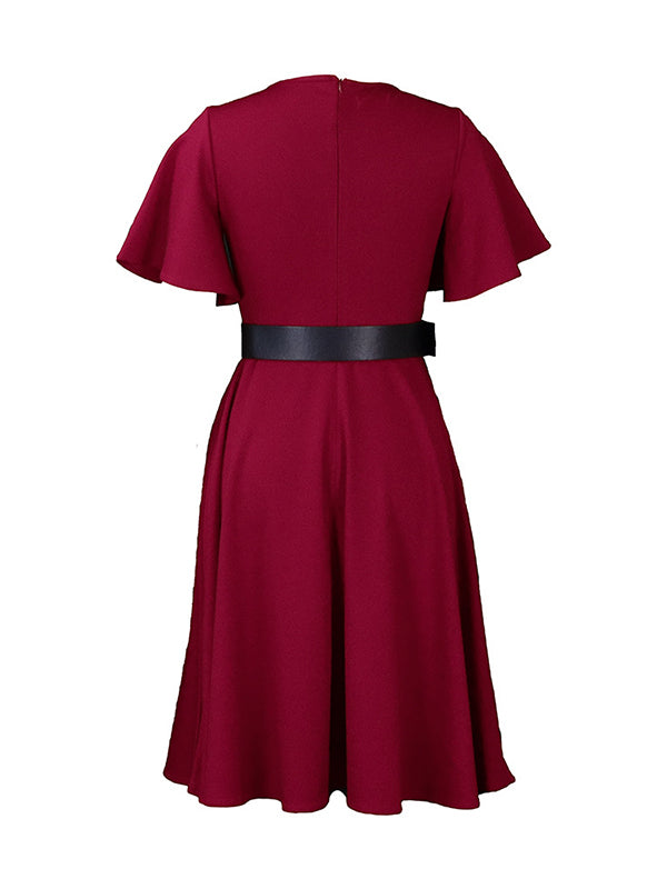 Irregular Clipping Belted Color Round-neck Midi Dresses