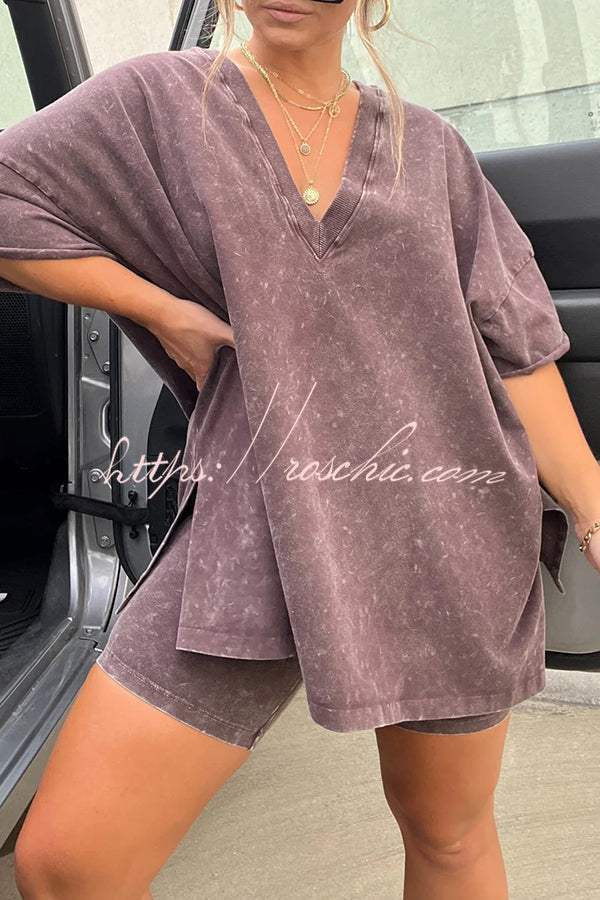 Serena Cotton Blend Oversized T-shirt and Cropped Stretch Cycling Pants