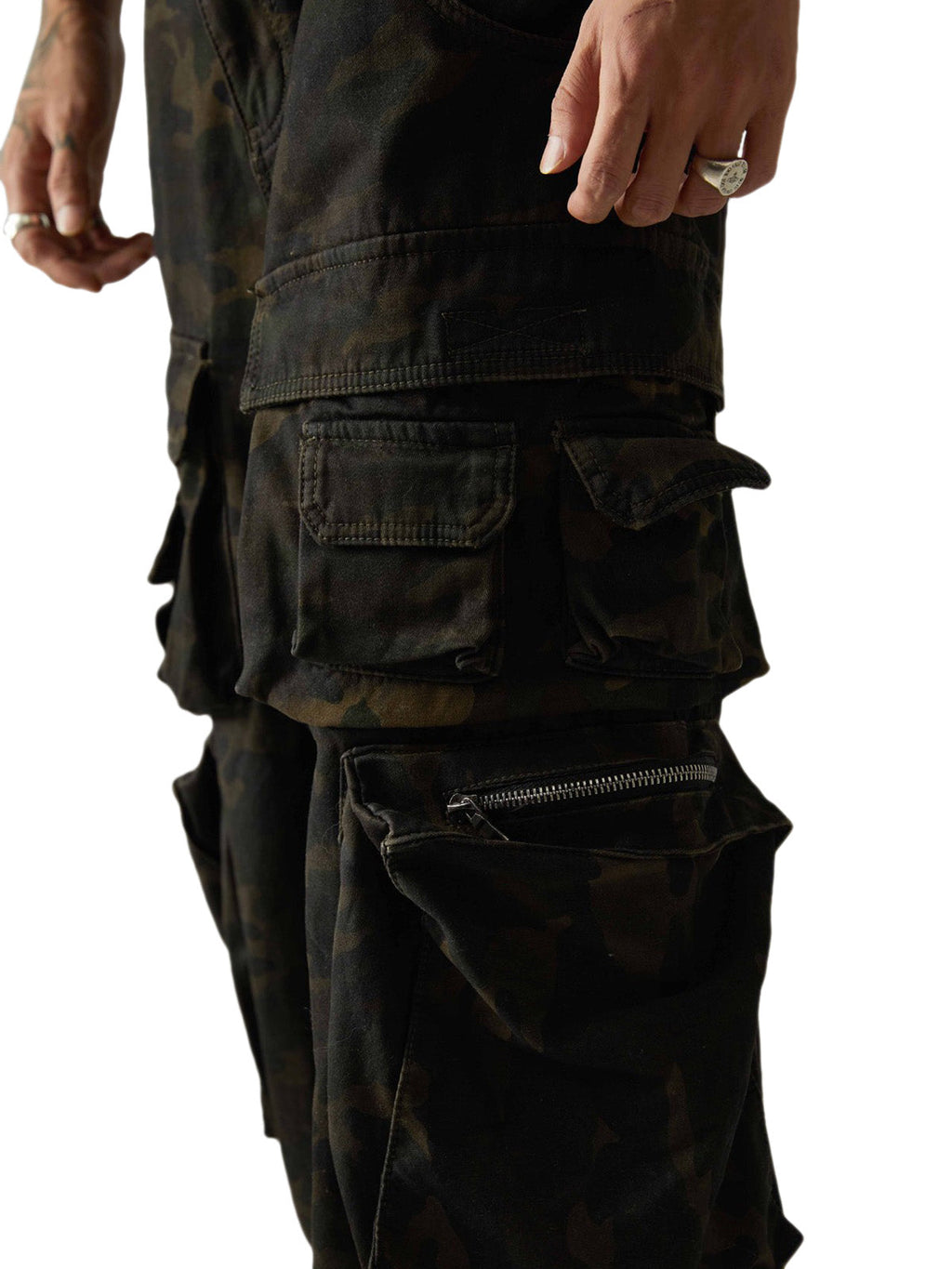 Camo Wide-leg Cargo Overalls - Style