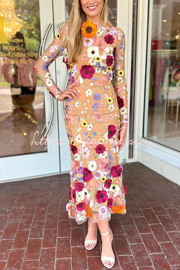 Dignified and Refined Charm Embroidered Applique Long Sleeve Fish Tail Midi Dress
