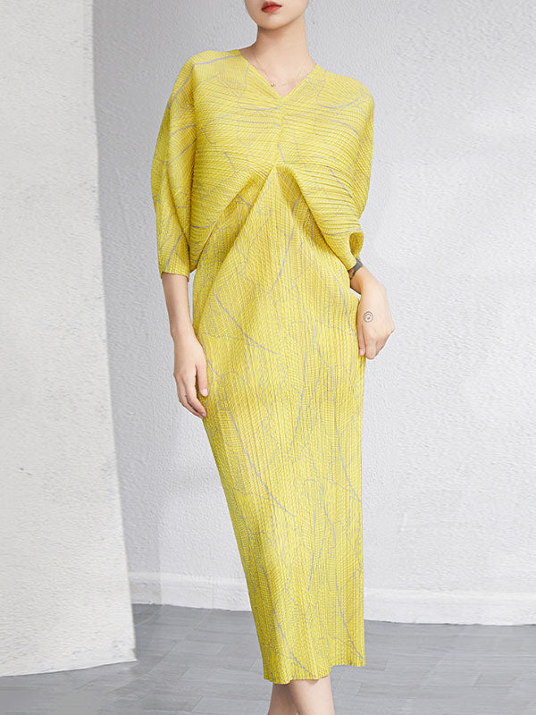 Urban Loose Batwing Sleeves Printed Pleated V-neck Midi Dresses