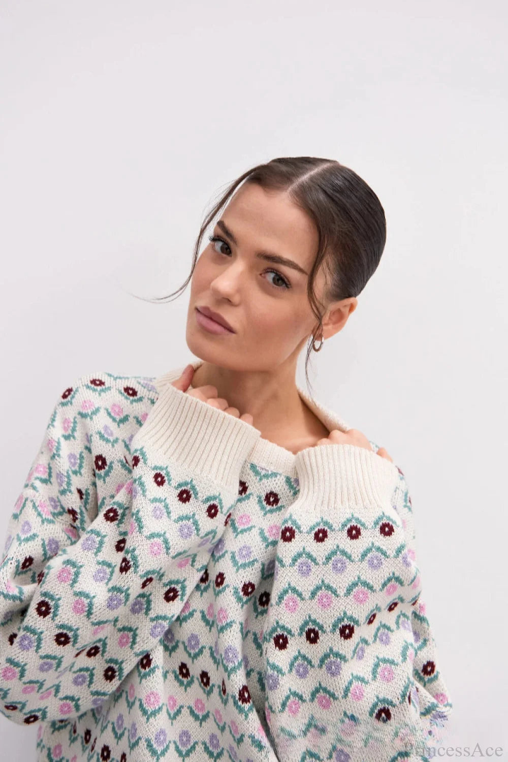 Jacquard Crew Neck Knit Sweater